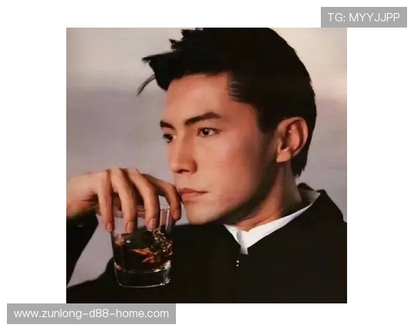 尊龙时凯人生就是搏官网：尊龙时凯在搏官网中的精彩表现与成功秘诀