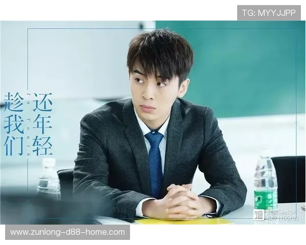 恣意而为的尊龙：从舞台到荧屏的多重人生与精彩瞬间